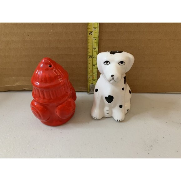 Vintage Fire House Dalmatian and Fire Hydrant Salt & Pepper Shakers - Picture 7 of 7